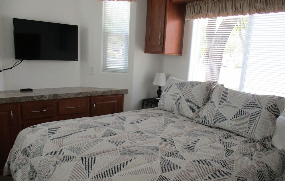 Travelers World Rv Resort San Antonio Exterior foto